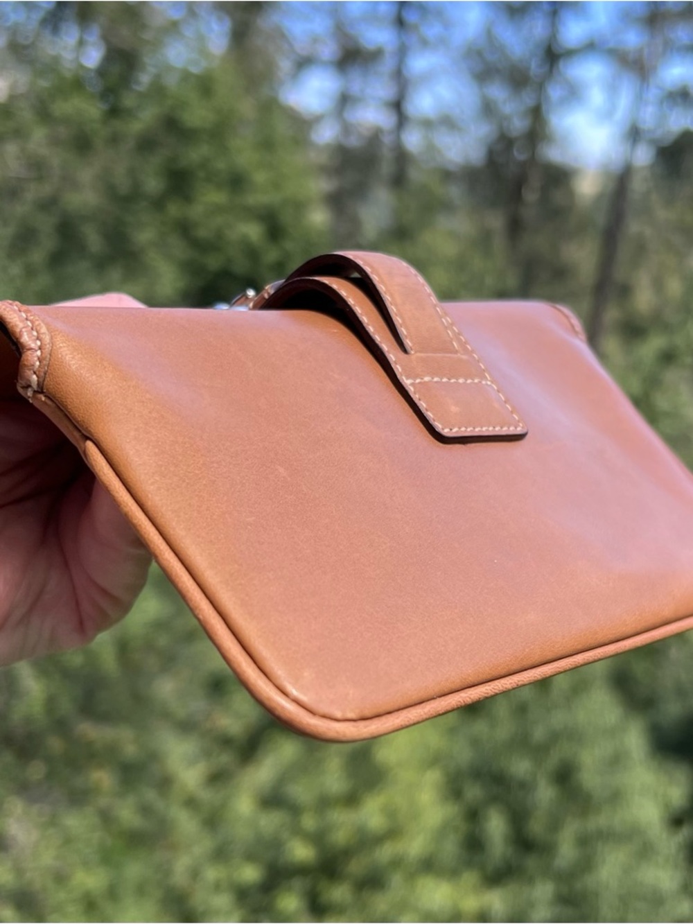 COACH VINTAGE Brown Leather Clutch with Wallet Closing Flap and Tassel AUTHENTIC - Picture 7 of 13